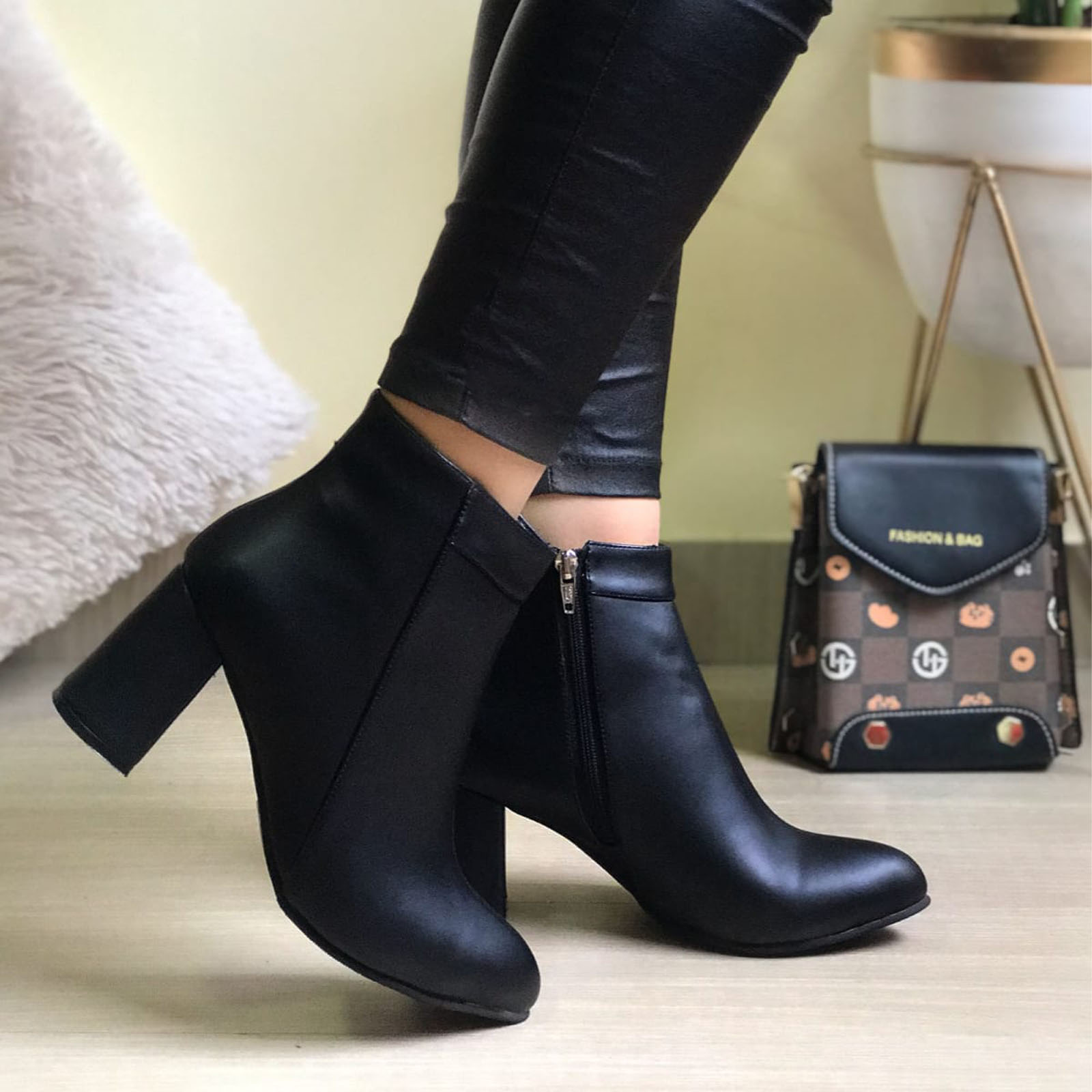 BOTIN MUJER CLASICA TACO 9 2086L-60 COLOR NEGRO - 2