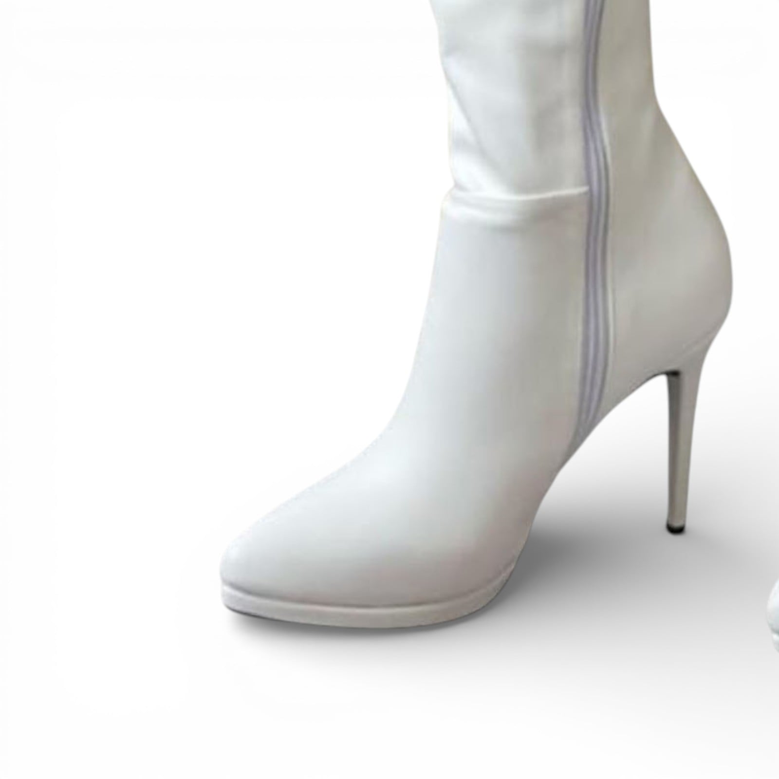 BOTAS LEONA 1299 - 95 TACO AGUJA #9 PLATAFORMA COLOR BLANCO - 1