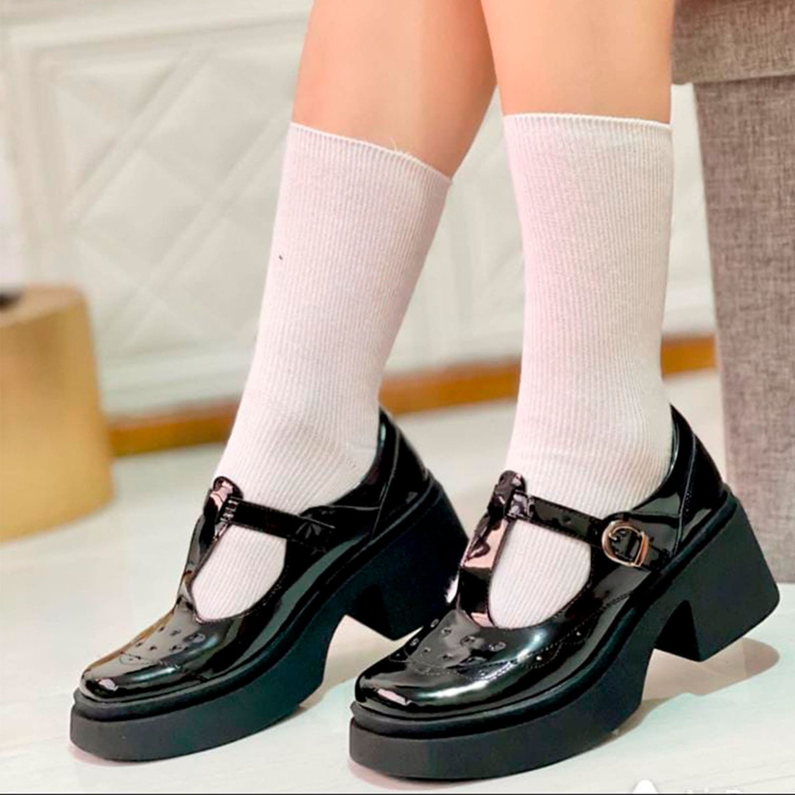ZAPATO NIÑA ESCOLAR CONFORD DETALLES CHAROL TACO 5 12995C-55 COLOR NEGRO - 3