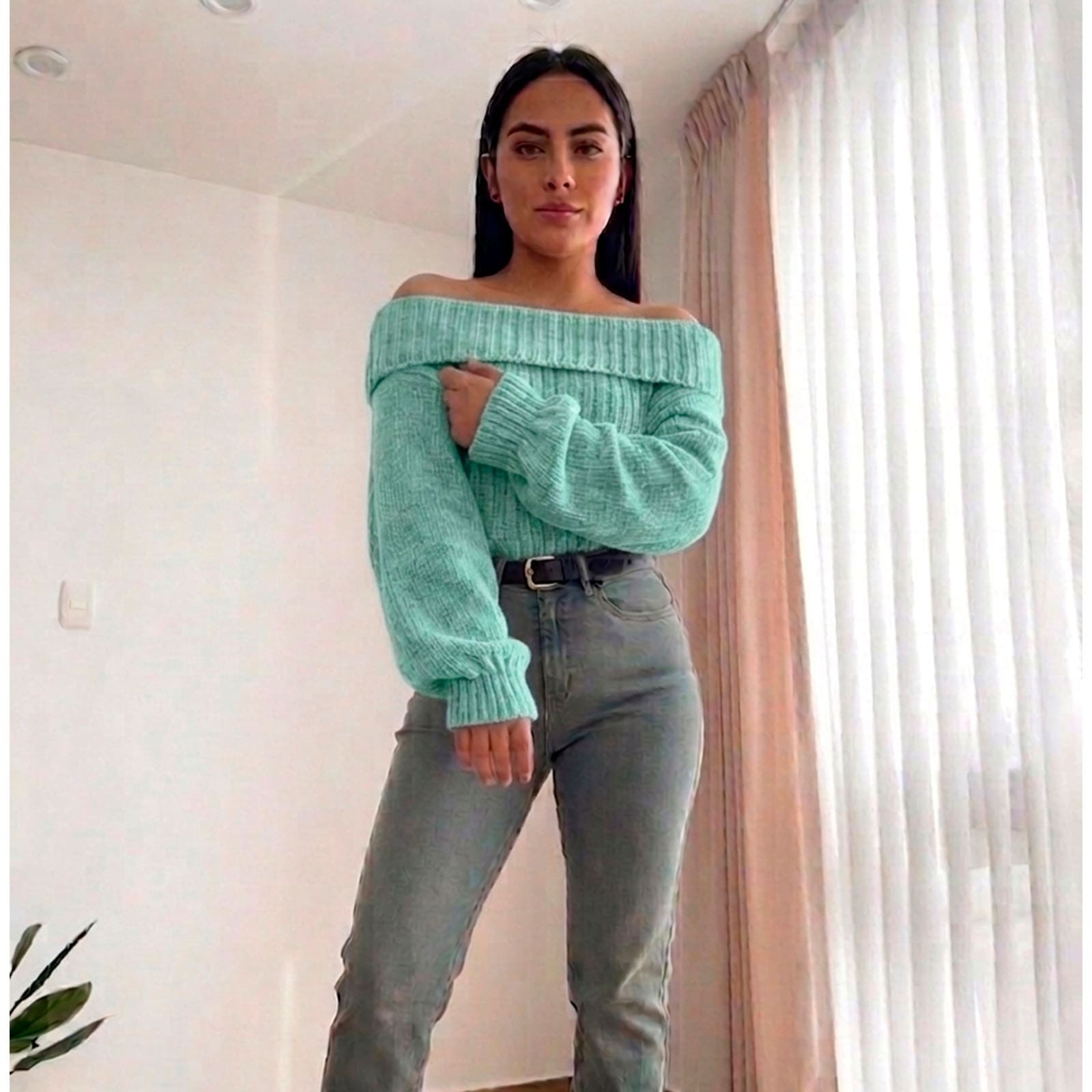 CHOMPA OUT SHOLDER HILO DRALOM 359G-23 COLOR MENTA - 1