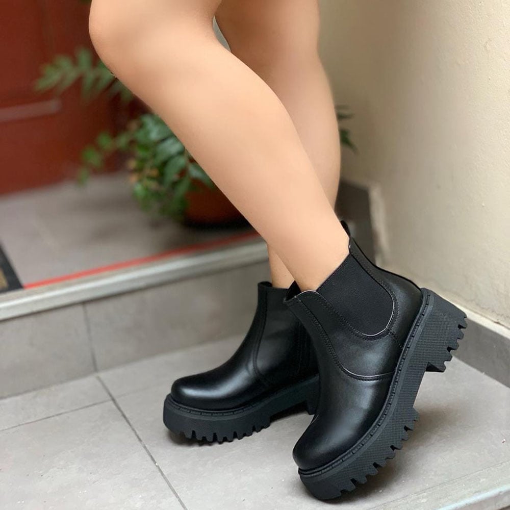 BOTIN MUJER DELICA 2086-57 TACO 4 COLOR NEGRO - 3