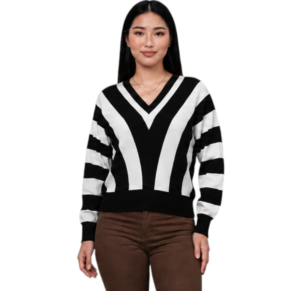 SUETER MUJER CASUAL MAD272G-25 ZAFIRO V HILO TACTO ALGODON COLOR NEGRO CON PERLA - 1