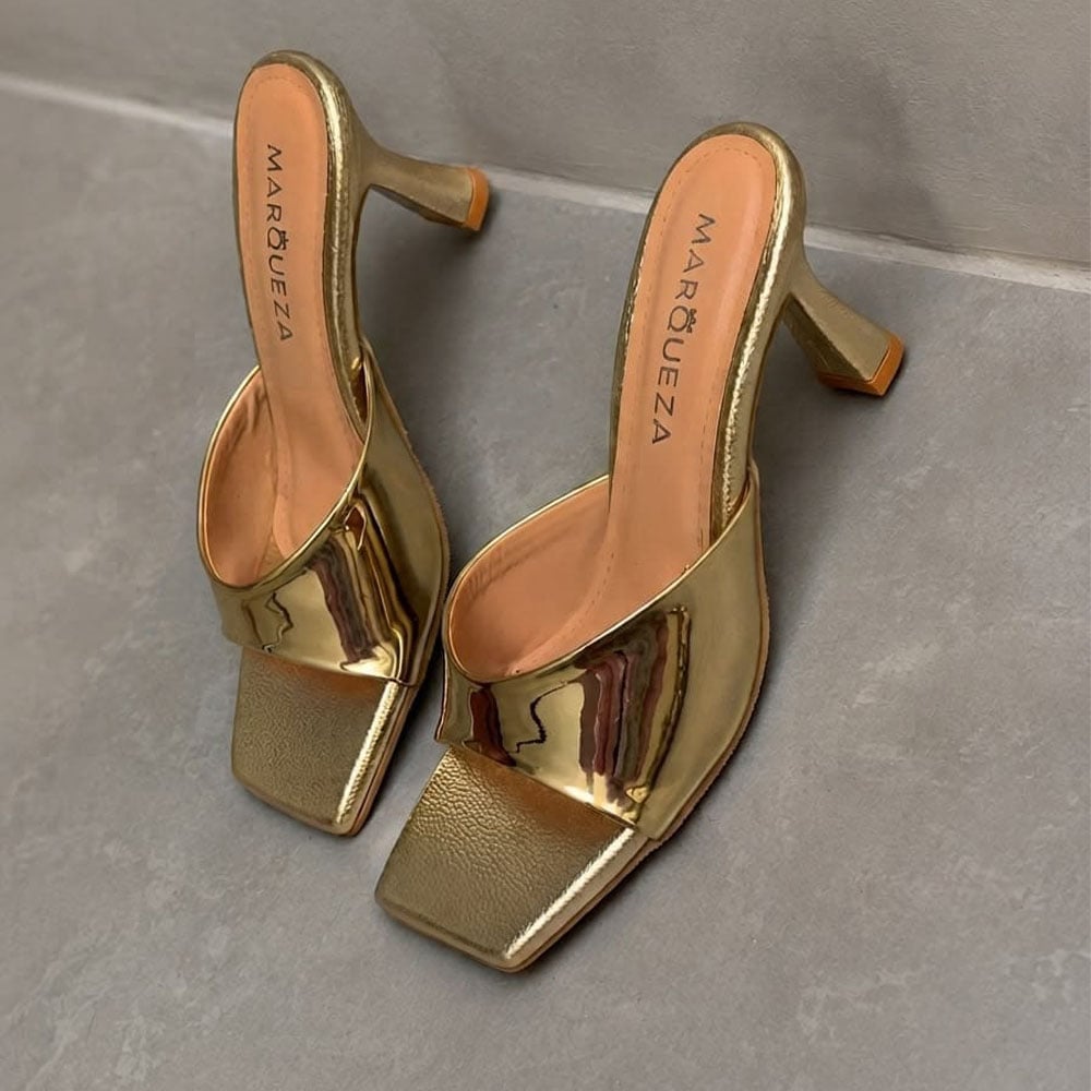 ZUECO MUJER REYNA ELEGANTE 2086-58 TACO 7 CHAROL COLOR DORADO - 3