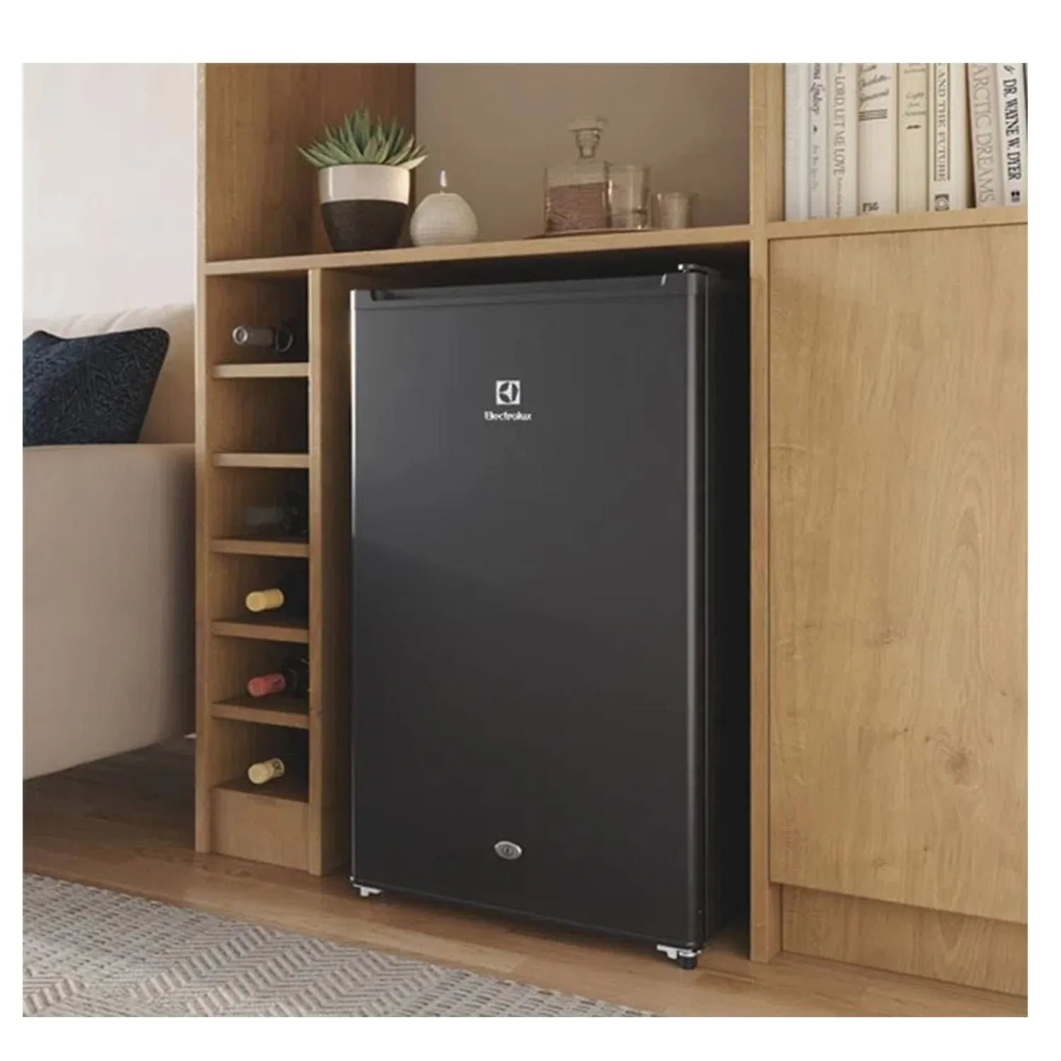 FRIGOBAR ELECTROLUX PREMIUM BLACK ERD090G2HWB - 3
