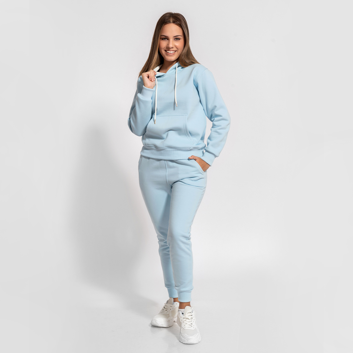 CONJUNTO MUJER ONHUL CELESTE BUZO ALGODÓN POLERA CON CAPUCHA Y JOGGER - 4