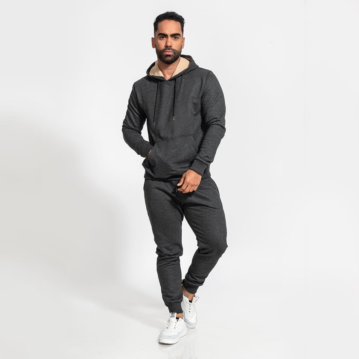 CONJUNTO BUZO AFRANELADO POLERA Y JOGGER PARA HOMBRE GRIS - 1