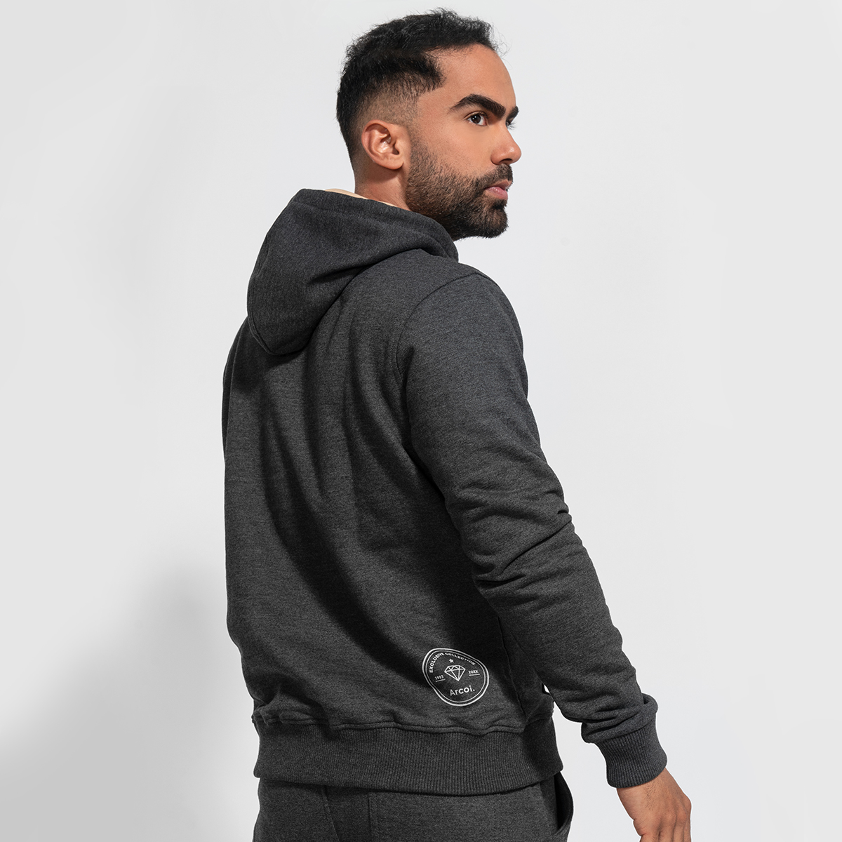 CONJUNTO BUZO AFRANELADO POLERA Y JOGGER PARA HOMBRE GRIS - 2