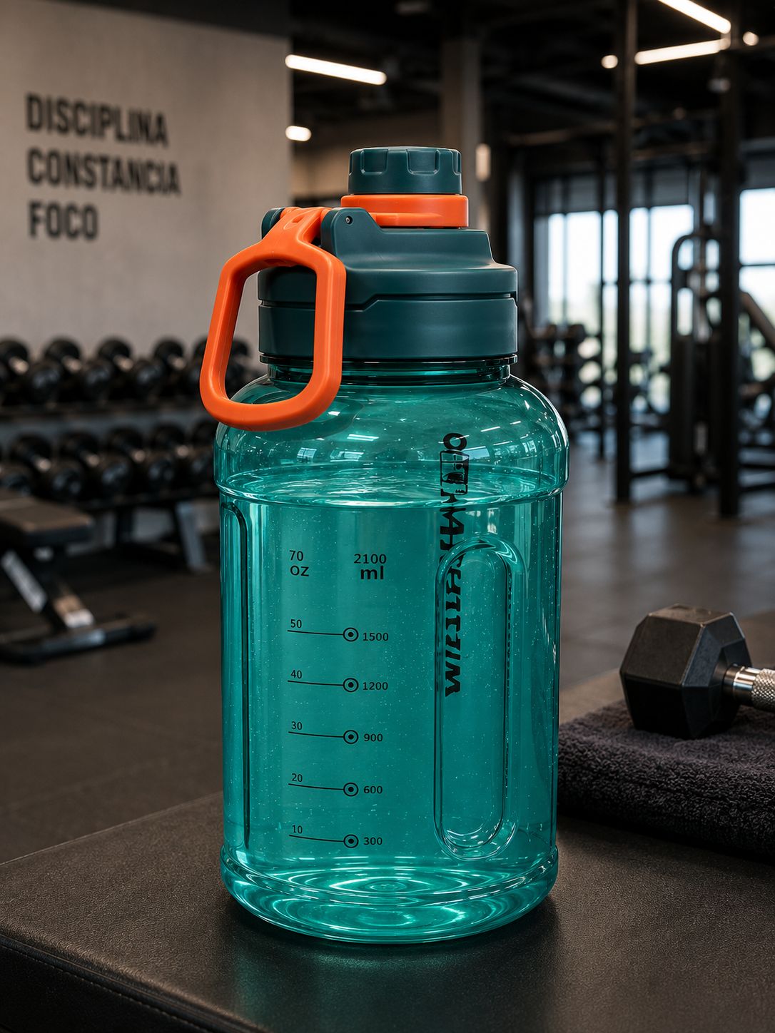 TOMATODO DEPORTIVO 2 LITROS CON ASA Y MEDIDOR DE AGUA - 4