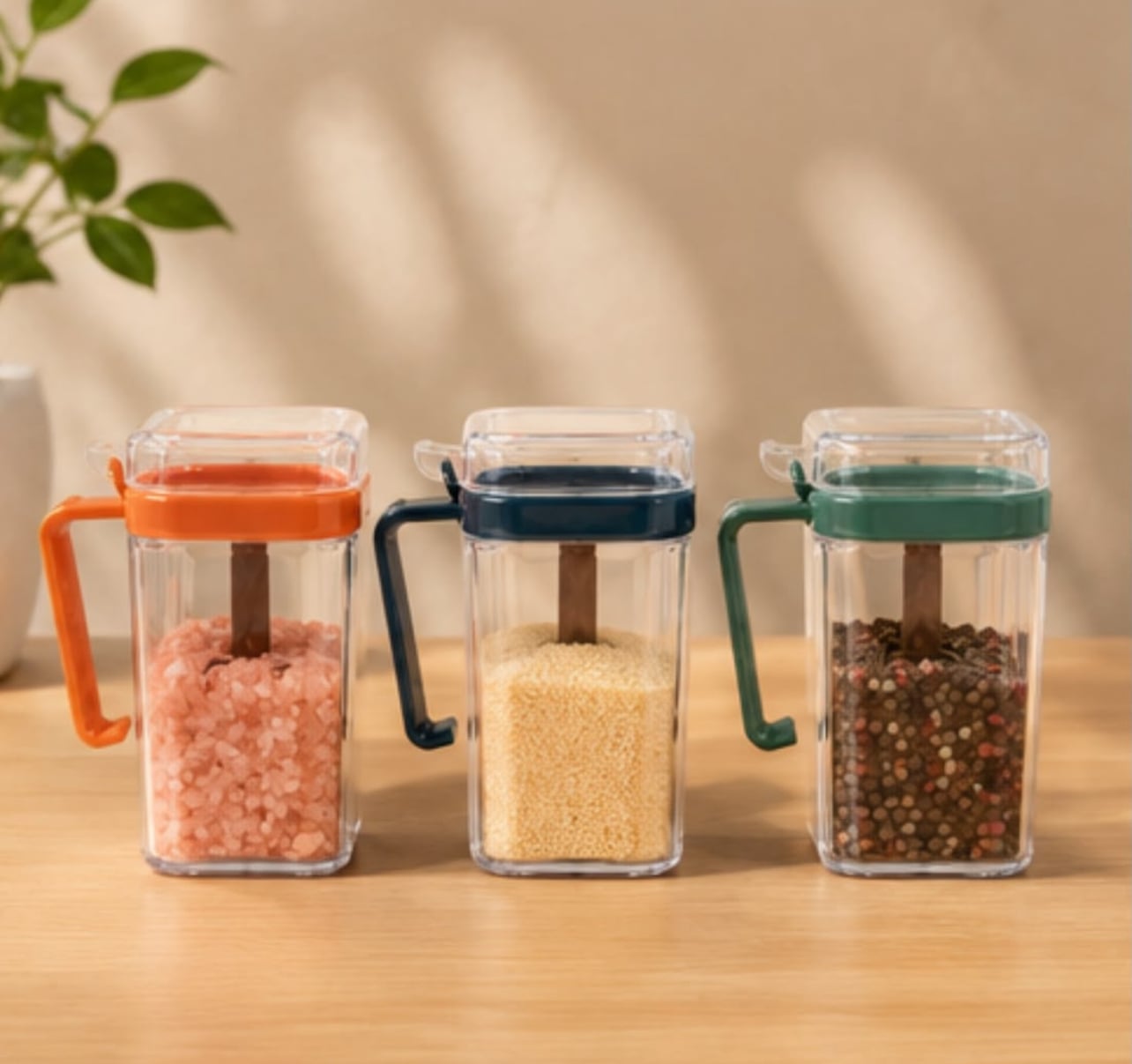 SET DE 3 CONDIMENTEROS CON TAPA Y CUCHARA - 4
