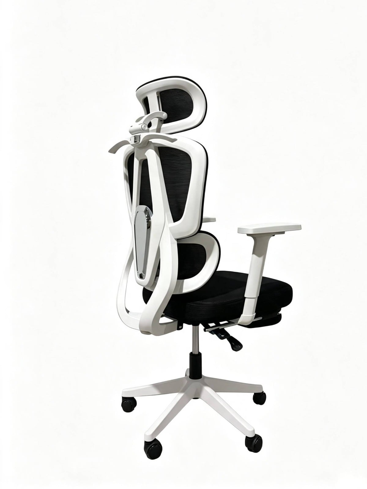 SILLA DE OFICINA INIUS BORK ERGONÓMICA RECLINABLE 135° CON REPOSABRAZOS 3D Y REPOSAPIÉS NEGRO - 3