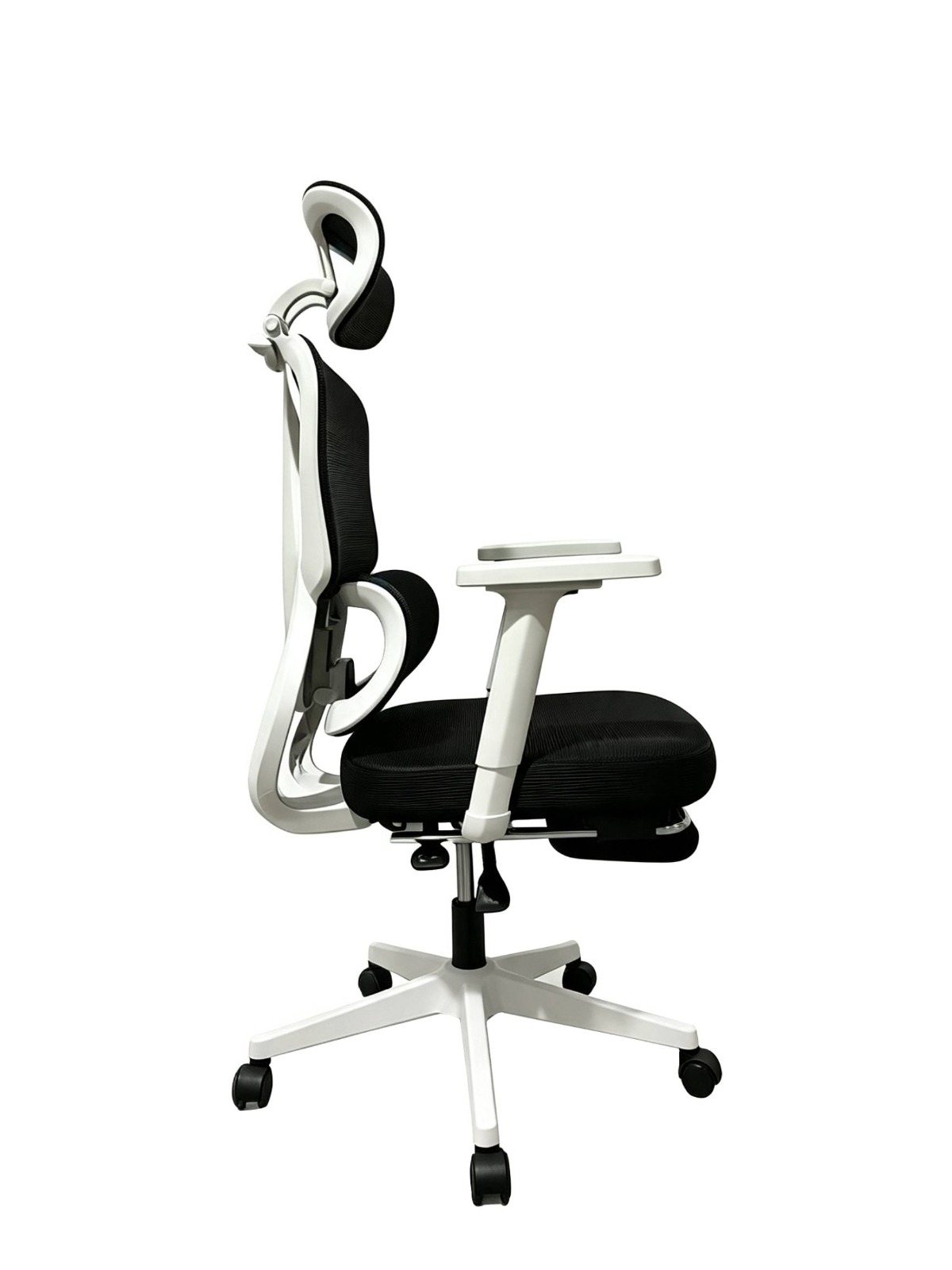 SILLA DE OFICINA INIUS BORK ERGONÓMICA RECLINABLE 135° CON REPOSABRAZOS 3D Y REPOSAPIÉS NEGRO - 5