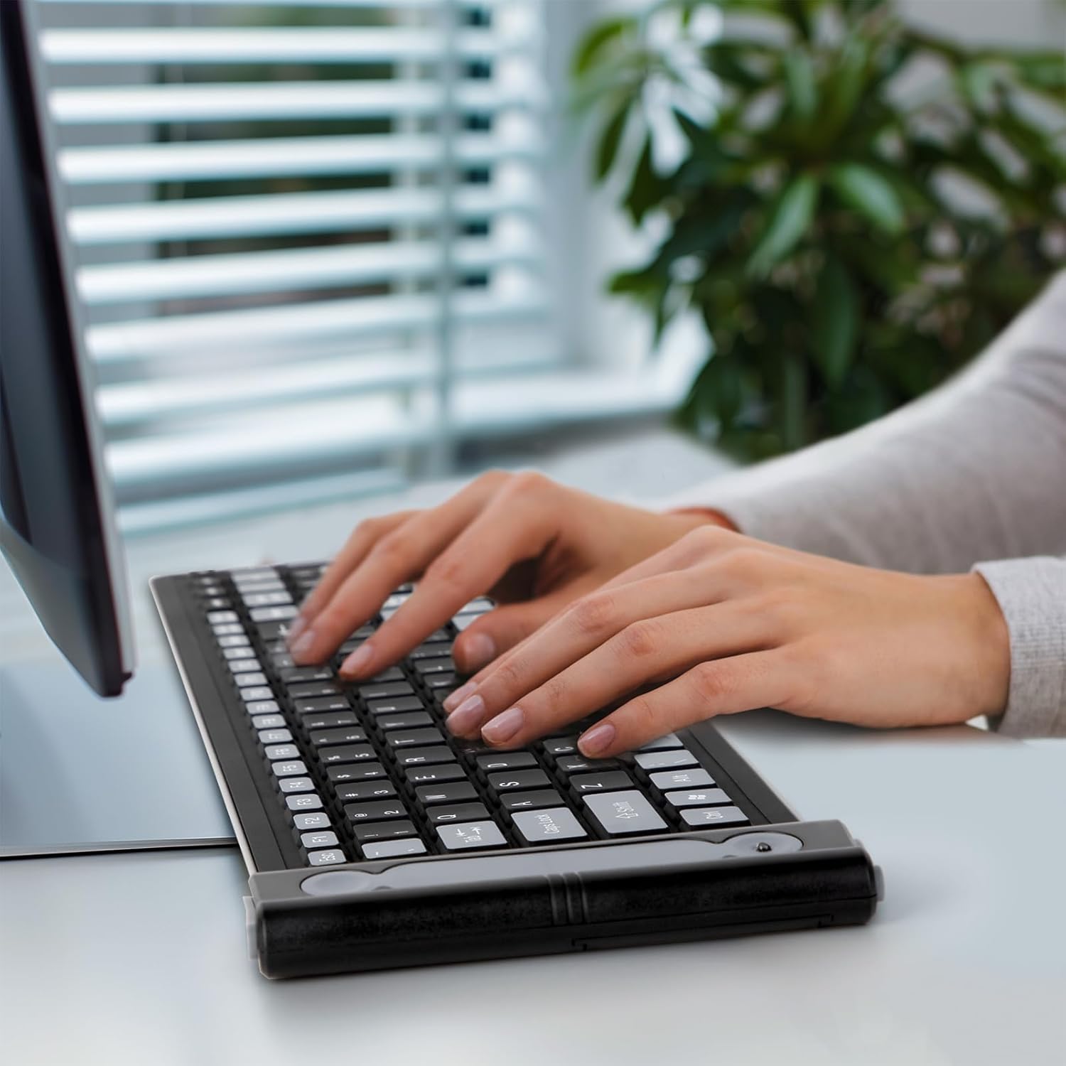 TECLADO INALÁMBRICO BLUETOOTH FLEXIBLE DE SILICONA 107 TECLAS PORTÁTIL - 5