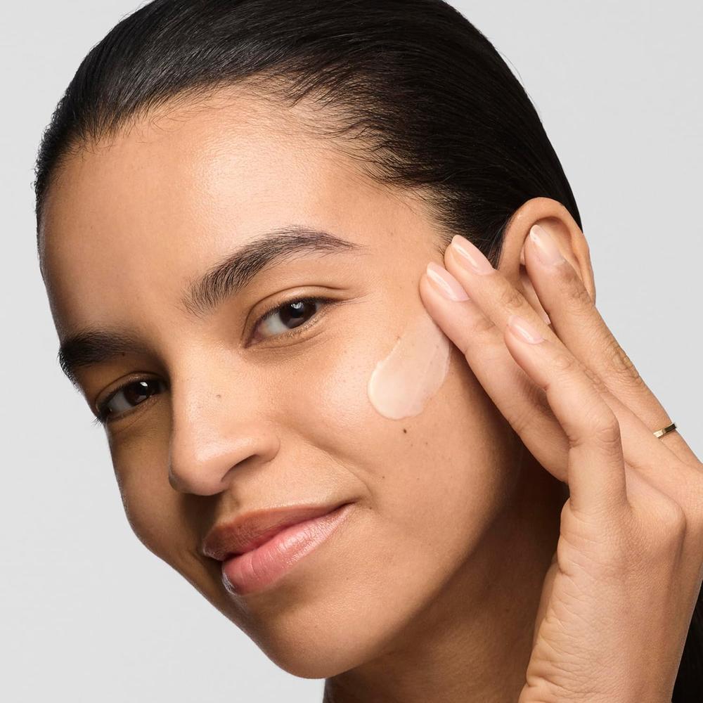 ESTÉE LAUDER REVITALIZING SUPREME+ – CREMA FACIAL ILUMINADORA CON VITAMINA C - 5