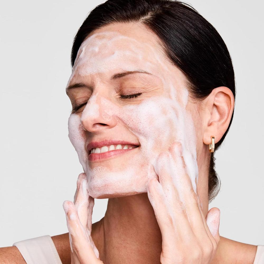 ESTÉE LAUDER PERFECTLY CLEAN – LIMPIADOR FACIAL ESPUMA 2 EN 1 | 5OZ - 4