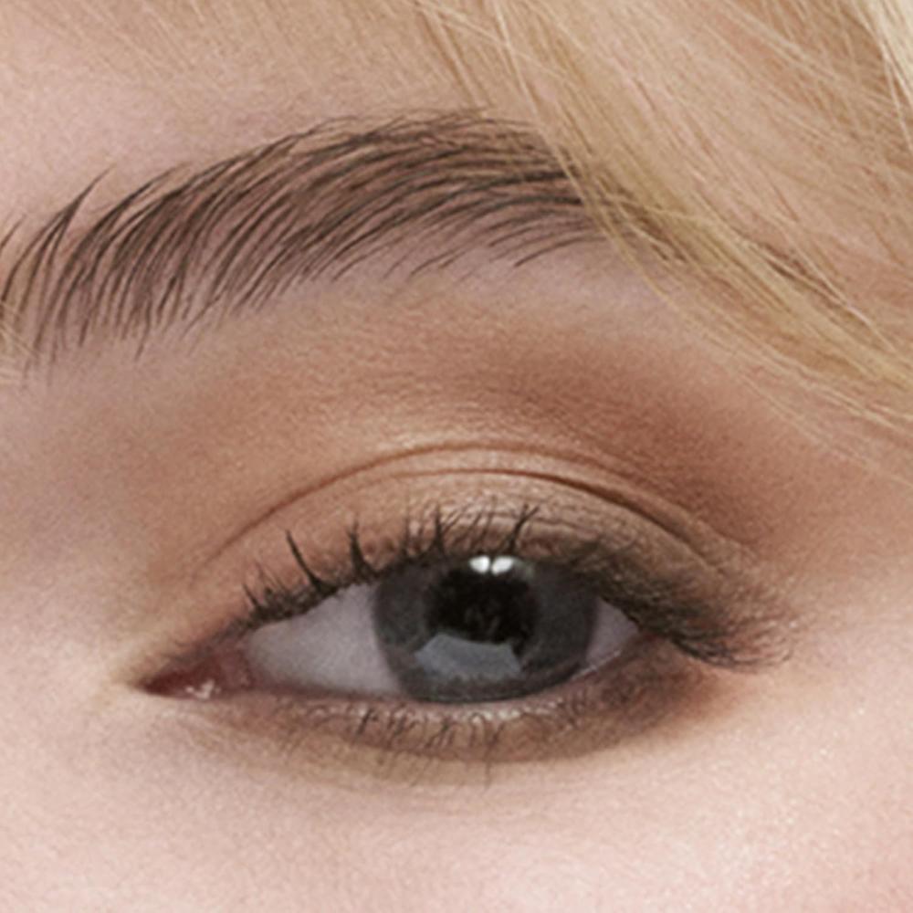 ESTÉE LAUDER THE ESSENTIAL – PALETA DE SOMBRAS DE OJOS LARGA DURACIÓN, 0.14 OZ | GALERÍA HOP - 3