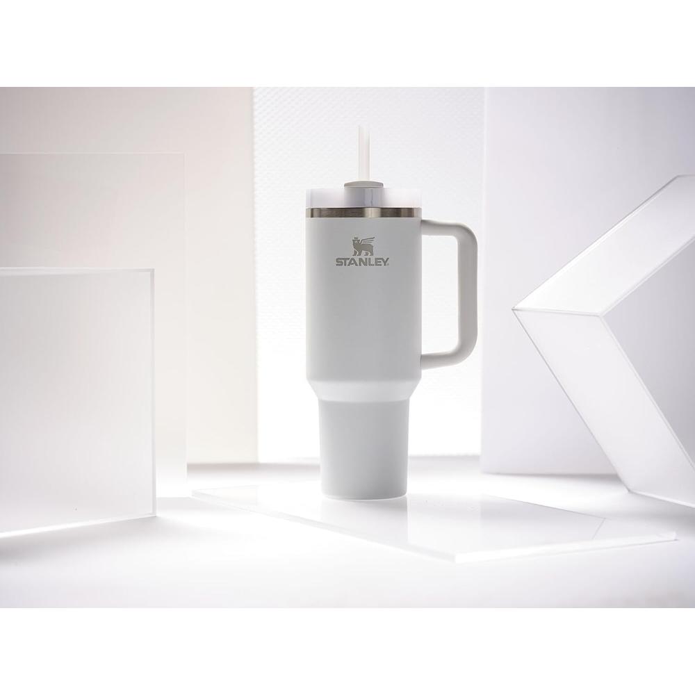 STANLEY QUENCHER H2.0 TUMBLER CON ASA Y PAJILLA 40 OZ | FROST - 6
