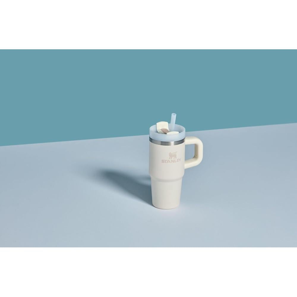 STANLEY QUENCHER H2.0 TUMBLER CON ASA Y PAJILLA 20 OZ | CREAM 2.0 - 3