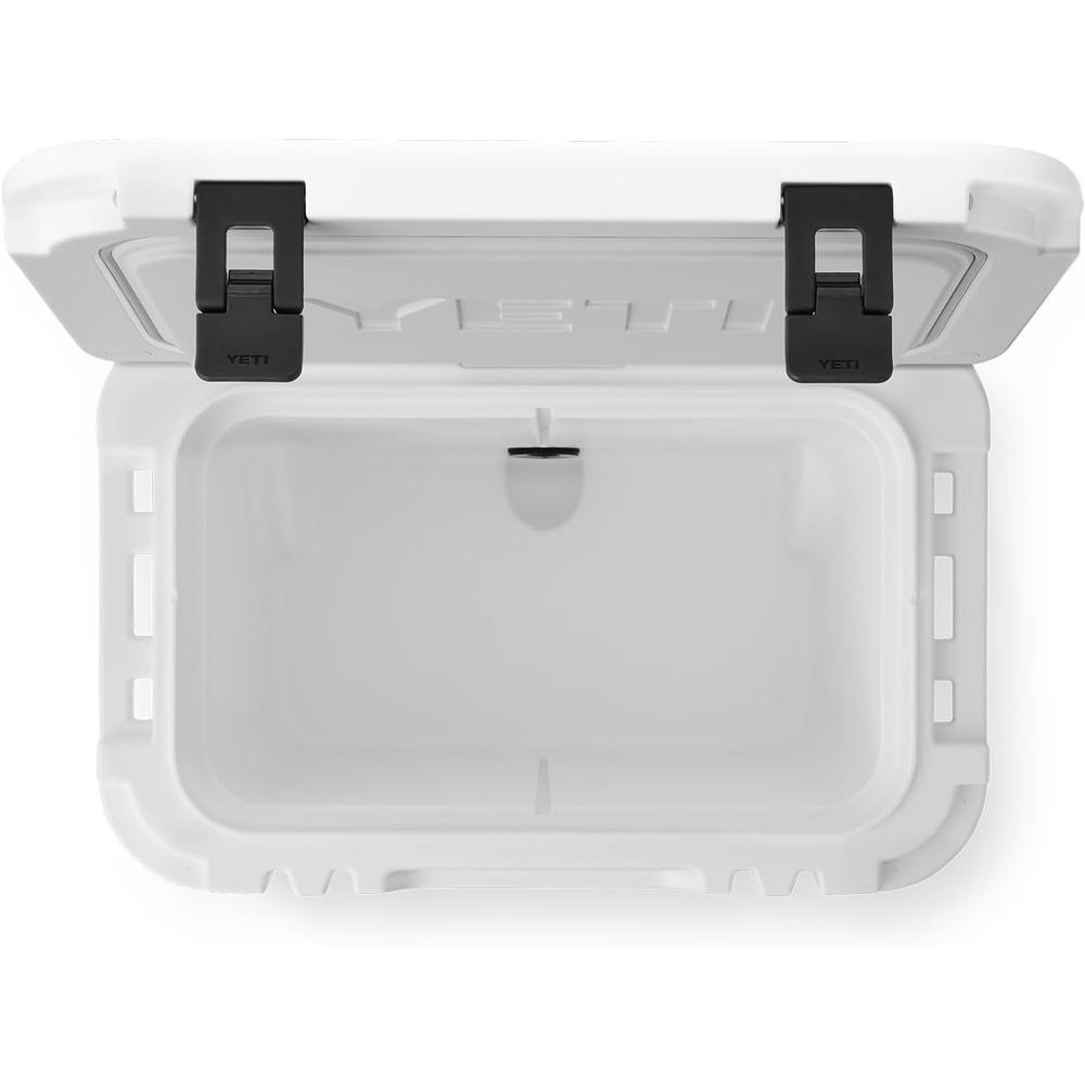 YETI ROADIE 32 COOLER CON RUEDAS Y MANGO RETRÁCTIL | BLANCO - 3