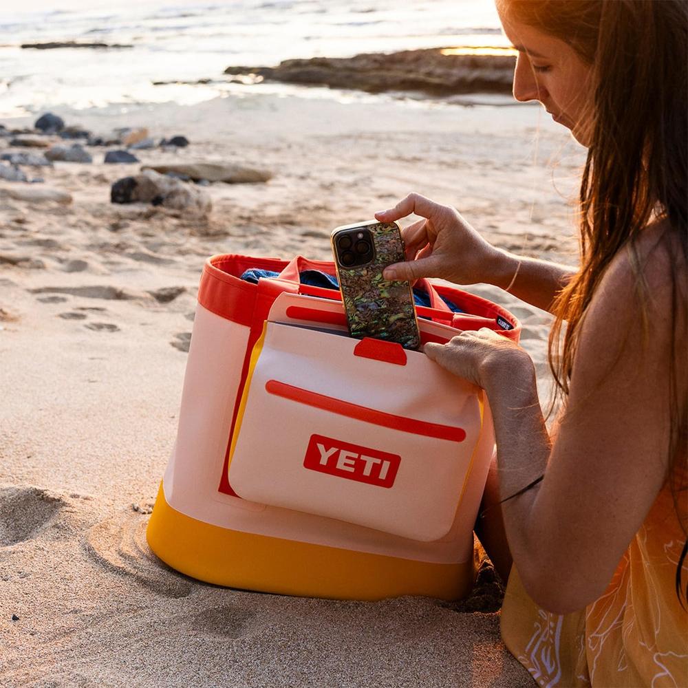 YETI SIDEKICK BOLSA DE VIAJE DE 3L | MELOCOTÓN - 6