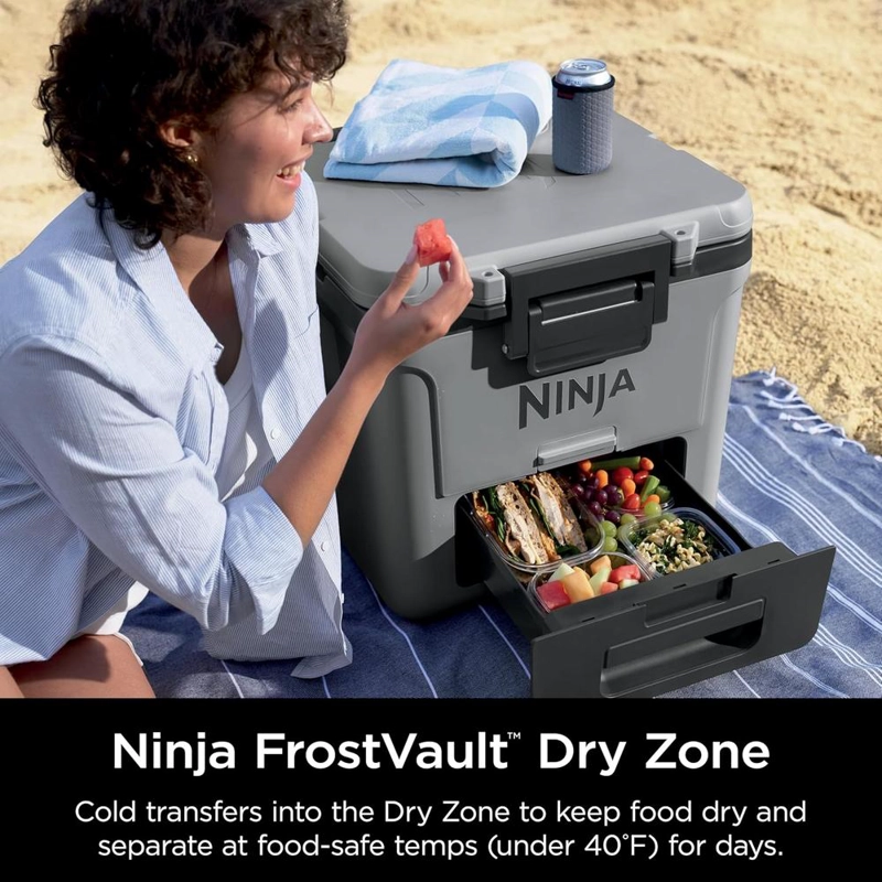 NINJA NEVERA PORTÁTIL FROSTVAULT FB230CG, CON RUEDAS Y CAJÓN SECO, 30 QT / 28,4 L | GRIS OSCURO - 3