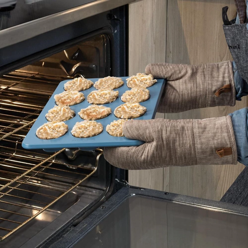 KITCHENAID MOLDE PARA MUFFINS 12 TAZAS / 1.4 L, ACERO | TERCIOPELO AZUL - 5