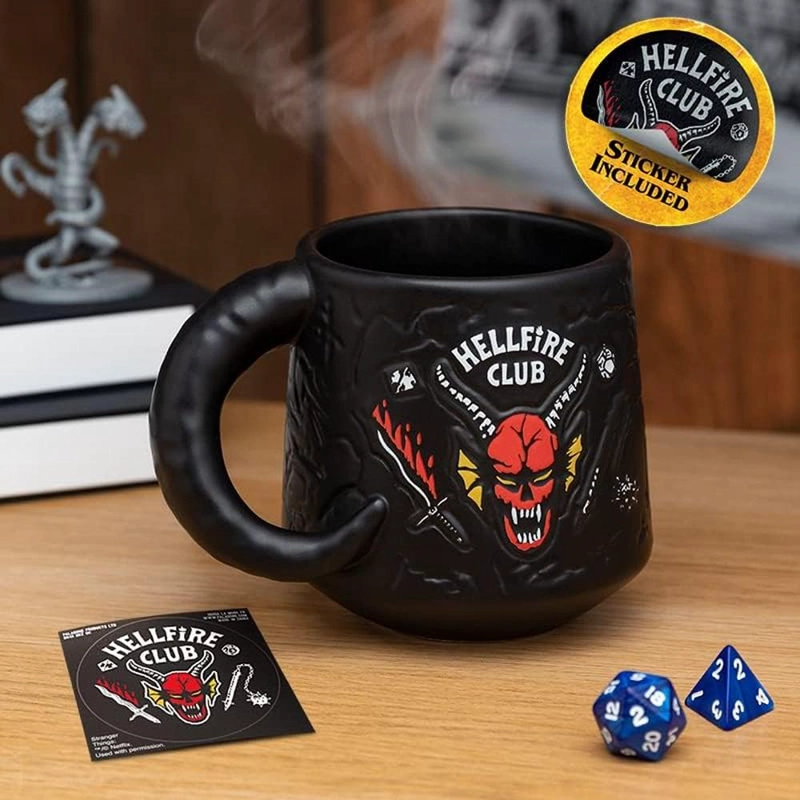 PALADONE STRANGER THINGS HELLFIRE CLUB, TAZA RELIEVE 400 ML OFICIAL - 6