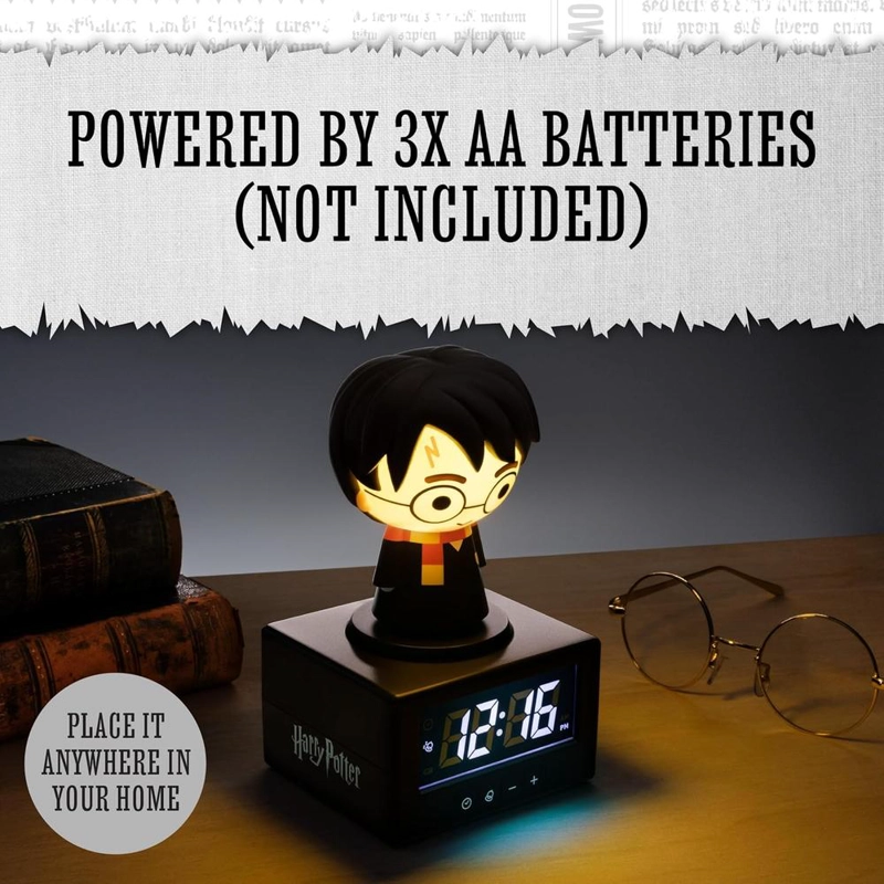 PALADONE HARRY POTTER, RELOJ DESPERTADOR LUZ NOCTURNA PRESIONA HARRY OFICIAL - 5
