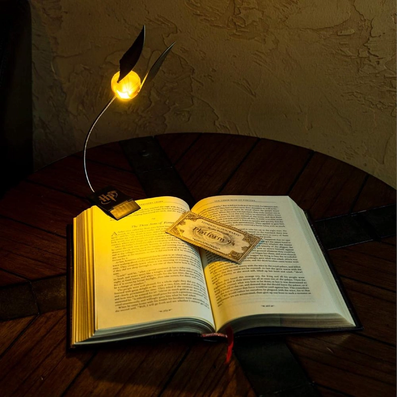 PALADONE HARRY POTTER, LÁMPARA LECTURA SNITCH DORADA CON CLIP - 3