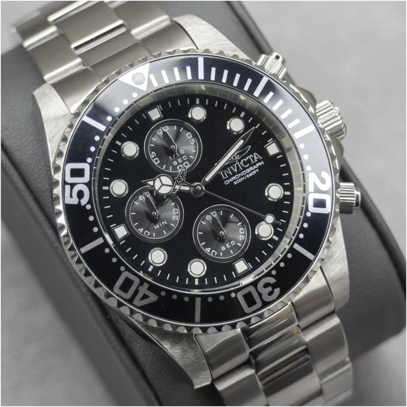 RELOJ INVICTA PRO DIVER PARA HOMBRE MOVIMIENTO DE CUARZO ACERO INOXIDABLE | PLATEADO Y NEGRO - 3