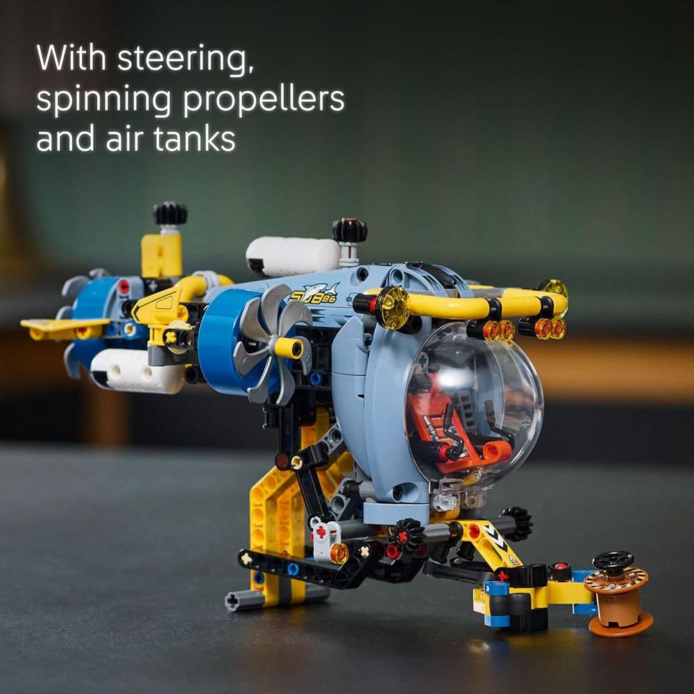LEGO TECHNIC SUBMARINO DE INVESTIGACIÓN DE AGUAS PROFUNDAS, HÉLICES MÓVILES - 3