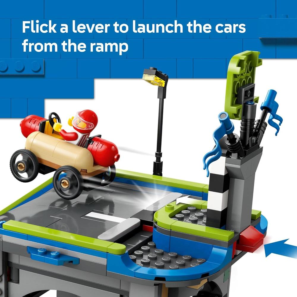 LEGO CITY SIN LÍMITES PISTA DE CARRERAS CON RAMPA, INCLUYE COCHES Y MINIFIGURAS - 3
