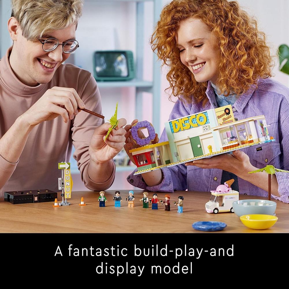 LEGO IDEAS BTS DYNAMITE SET DE CONSTRUCCIÓN PARA ADULTOS CON 7 MINIFIGURAS - 6