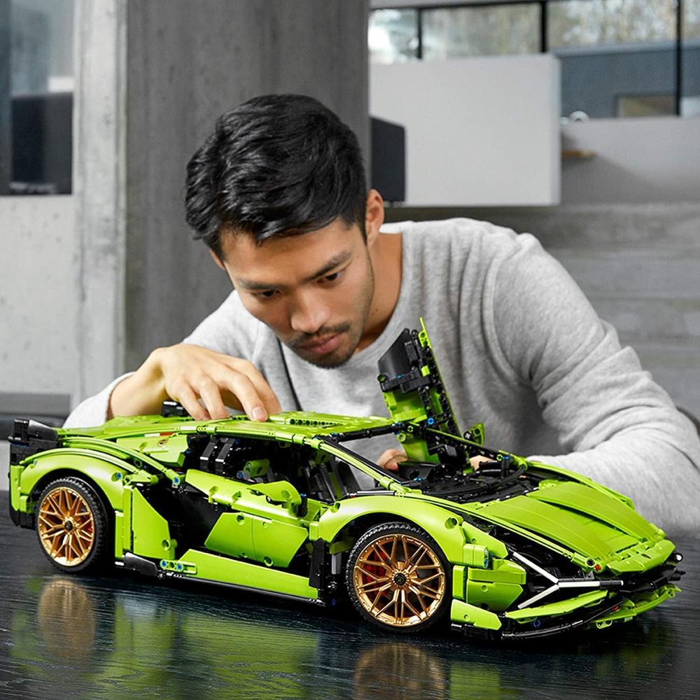 LEGO TECHNIC LAMBORGHINI SIÁN FKP 37 COCHE DEPORTIVO SET DETALLADO PARA ADULTOS - 2