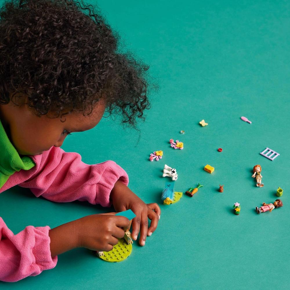 LEGO FRIENDS ESTABLO DE LA TERNERA DE OTOÑO, JUGUETE DE GRANJA PARA NIÑOS 5+ - 3