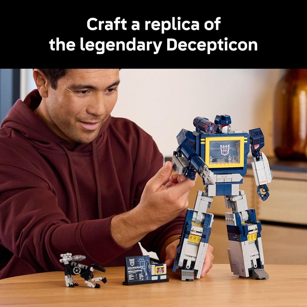 LEGO ICONS TRANSFORMERS SOUNDWAVE, CONSTRUCCIÓN CON RAVAGE Y LASERBEAK - 3