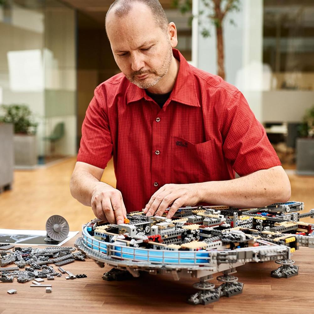 LEGO STAR WARS HALCÓN MILENARIO SET DE CONSTRUCCIÓN PARA ADULTOS - 2