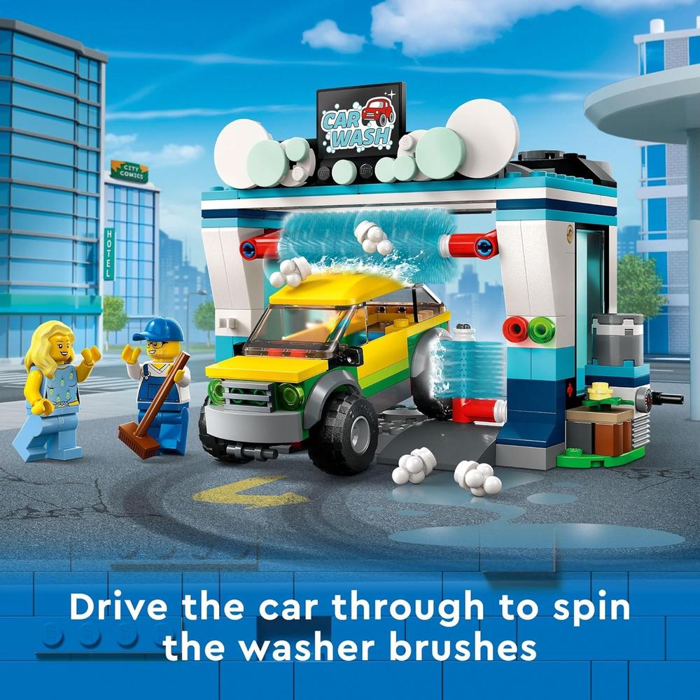 LEGO CITY LAVADO DE COCHES SET DE CONSTRUCCIÓN CON CEPILLOS GIRATORIOS, VEHÍCULO Y 2 MINIFIGURAS - 3