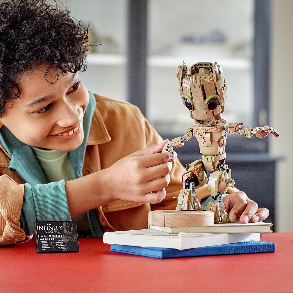 LEGO MARVEL YO SOY GROOT SET DE CONSTRUCCIÓN CON FIGURA BABY GROOT COLECCIONABLE - 4