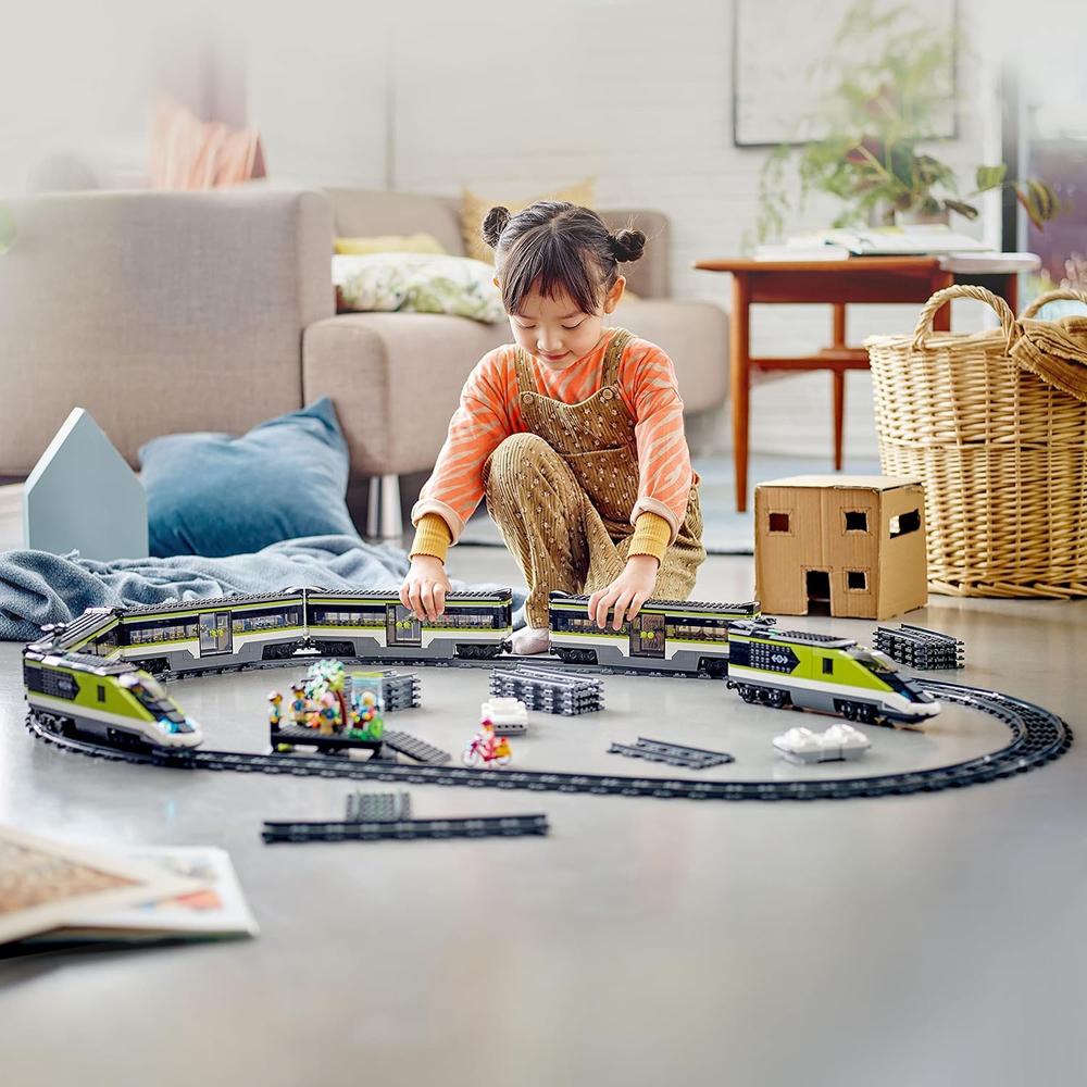LEGO CITY TREN DE PASAJEROS EXPRESS JUGUETE CON CONTROL REMOTO Y VÍAS INCLUIDAS - 2