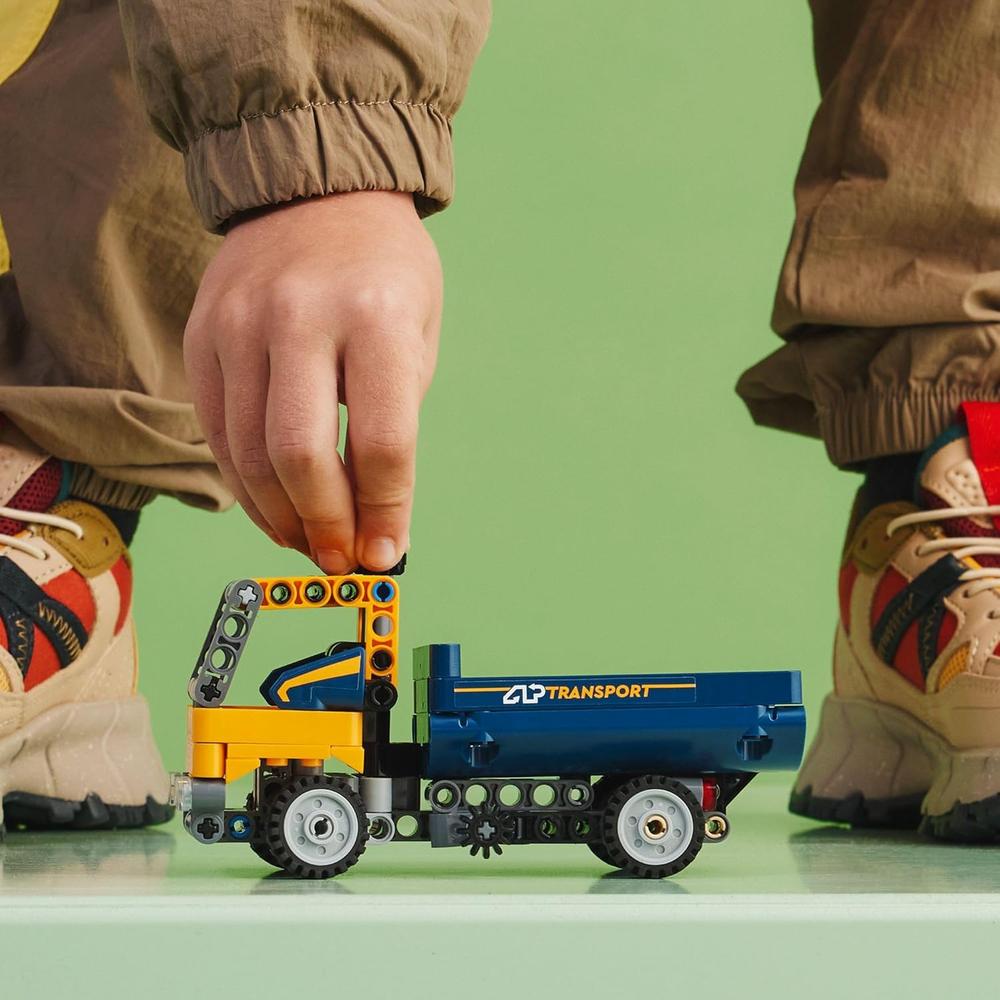 LEGO TECHNIC CAMIÓN VOLQUETE 2 EN 1 QUE SE TRANSFORMA EN EXCAVADORA JUGUETE - 4