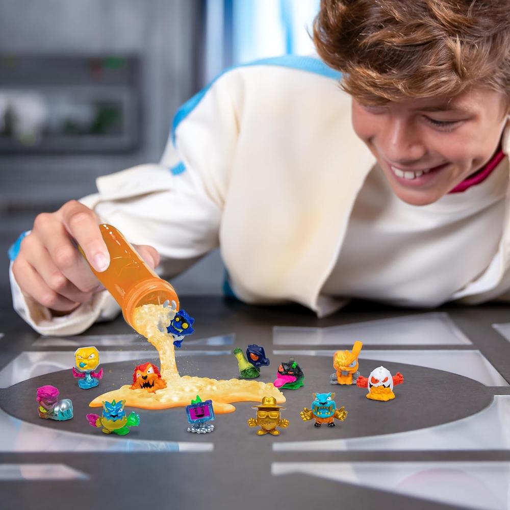 MRBEAST LAB SERIE 2 SWARMS 12 FIGURAS - 2
