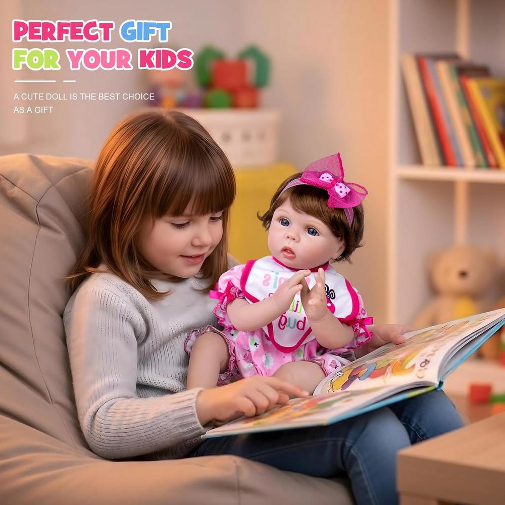 AORI MUÑECA BEBÉ REALISTA 22'/56 CM CON ACCESORIOS | MARIQUITA ROSA - 3