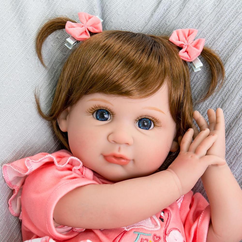 AORI MUÑECA BEBÉ REALISTA 22'/56 CM CON ACCESORIOS | FLAMENCO - 2