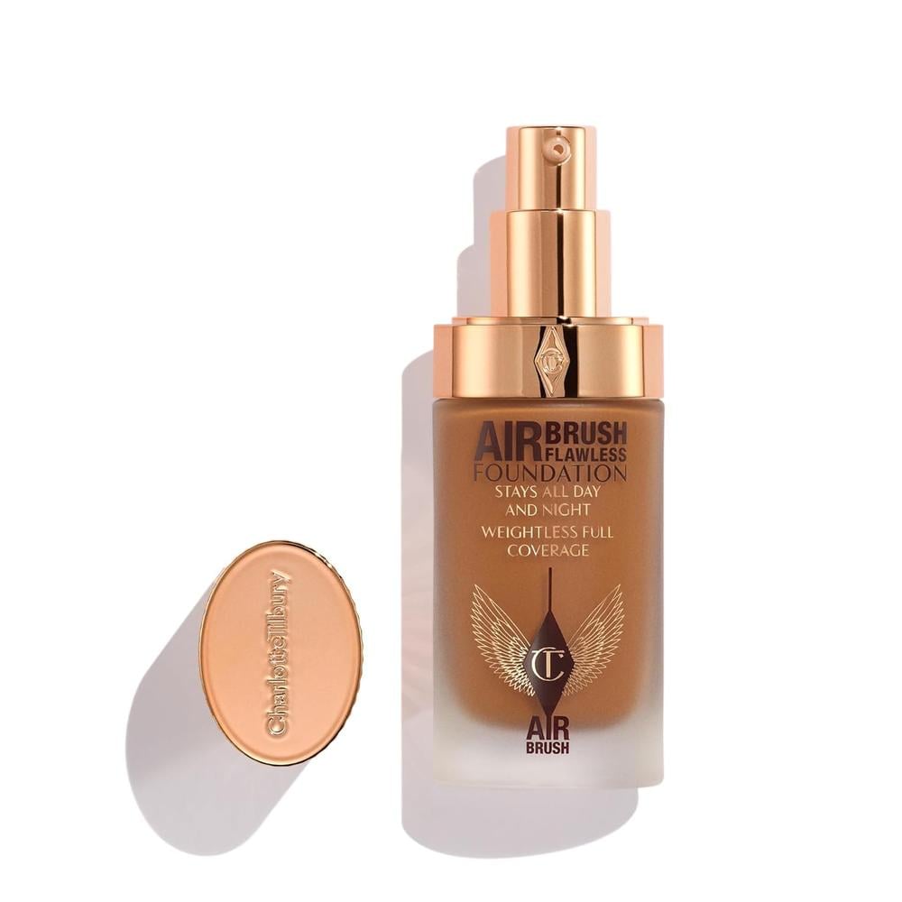 CHARLOTTE TILBURY AIRBRUSH BASE DE MAQUILLAJE MATE | 13 CÁLIDO - 1