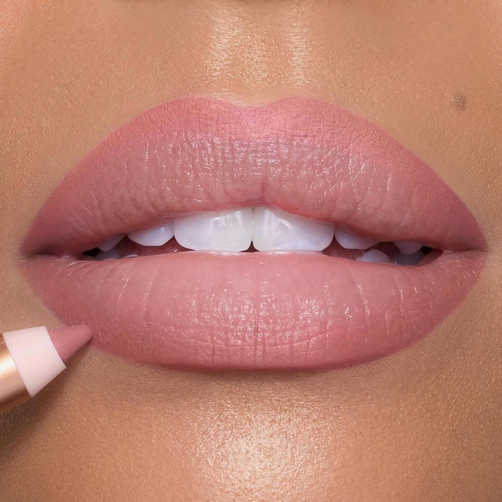 CHARLOTTE TILBURY LIP CHEAT LÁPIZ DELINEADOR DE LABIOS | CHARLA DE ALMOHADA - ROSA NUDE - 5