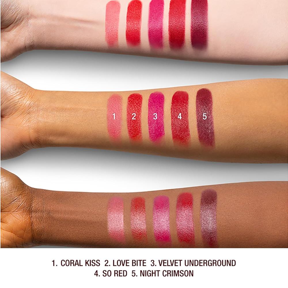 CHARLOTTE TILBURY K.I.S.S.I.N.G LÁPIZ LABIAL | CARMESÍ NOCTURNO - ROJO CIRUELA - 5