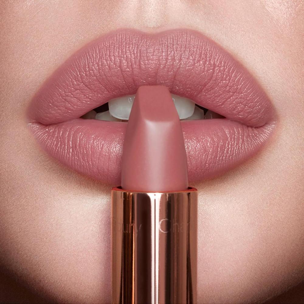 CHARLOTTE TILBURY REVOLUTION LÁPIZ LABIAL MATE | CHARLA DE ALMOHADA - ROSA NUDE - 4