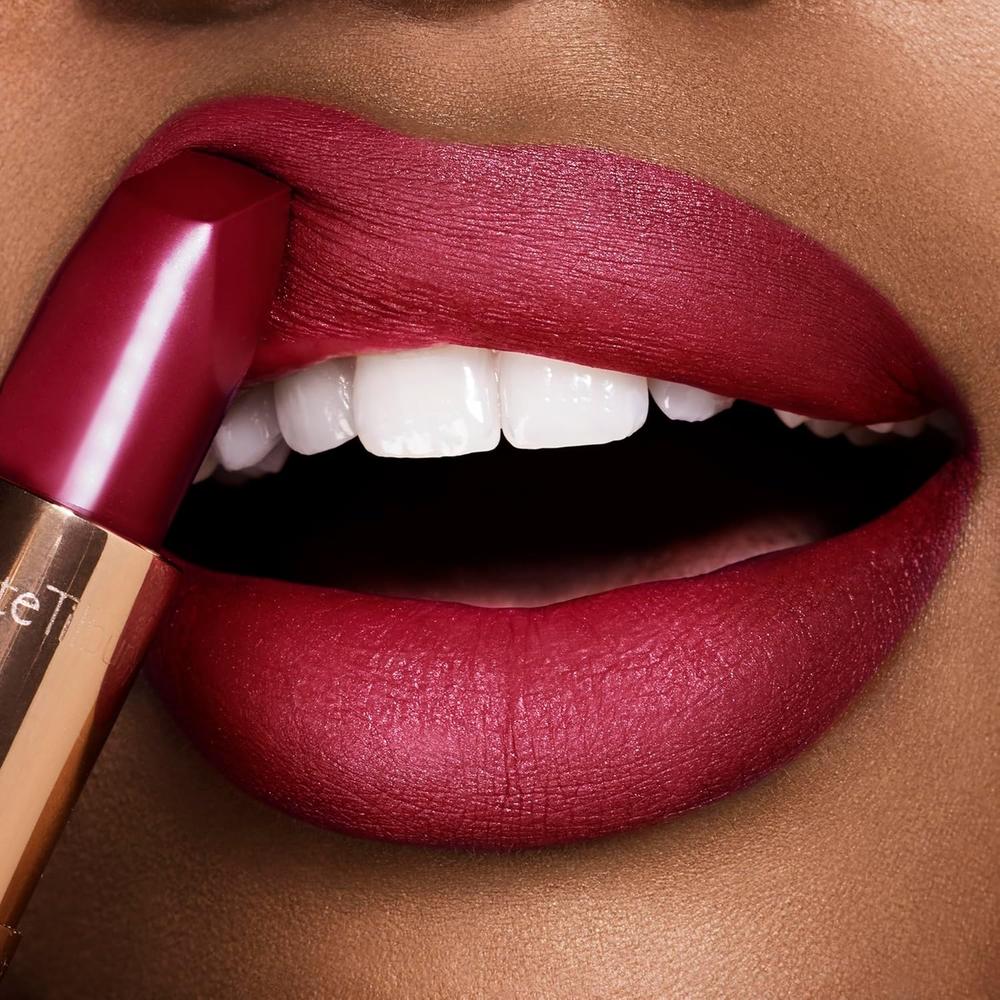 CHARLOTTE TILBURY REVOLUTION LÁPIZ LABIAL MATE | LA REINA - ROSA ROSADO - 5