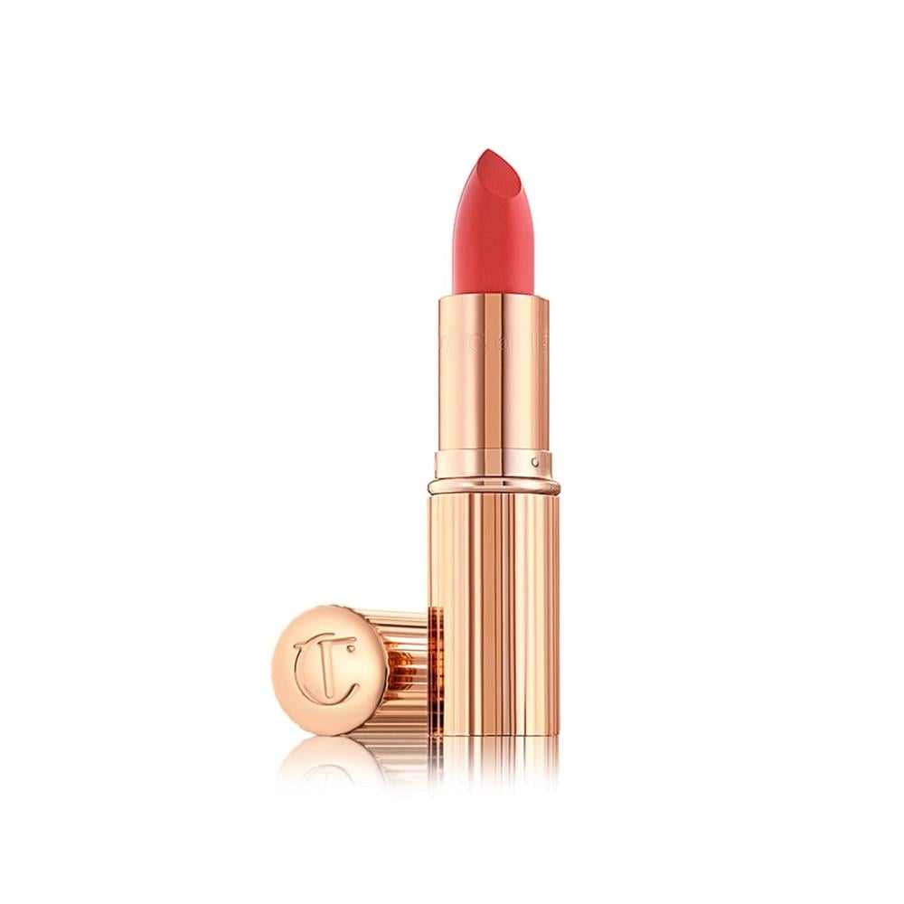 CHARLOTTE TILBURY K.I.S.S.I.N.G LÁPIZ LABIAL | CORAL KISS - CORAL CÁLIDO - 1