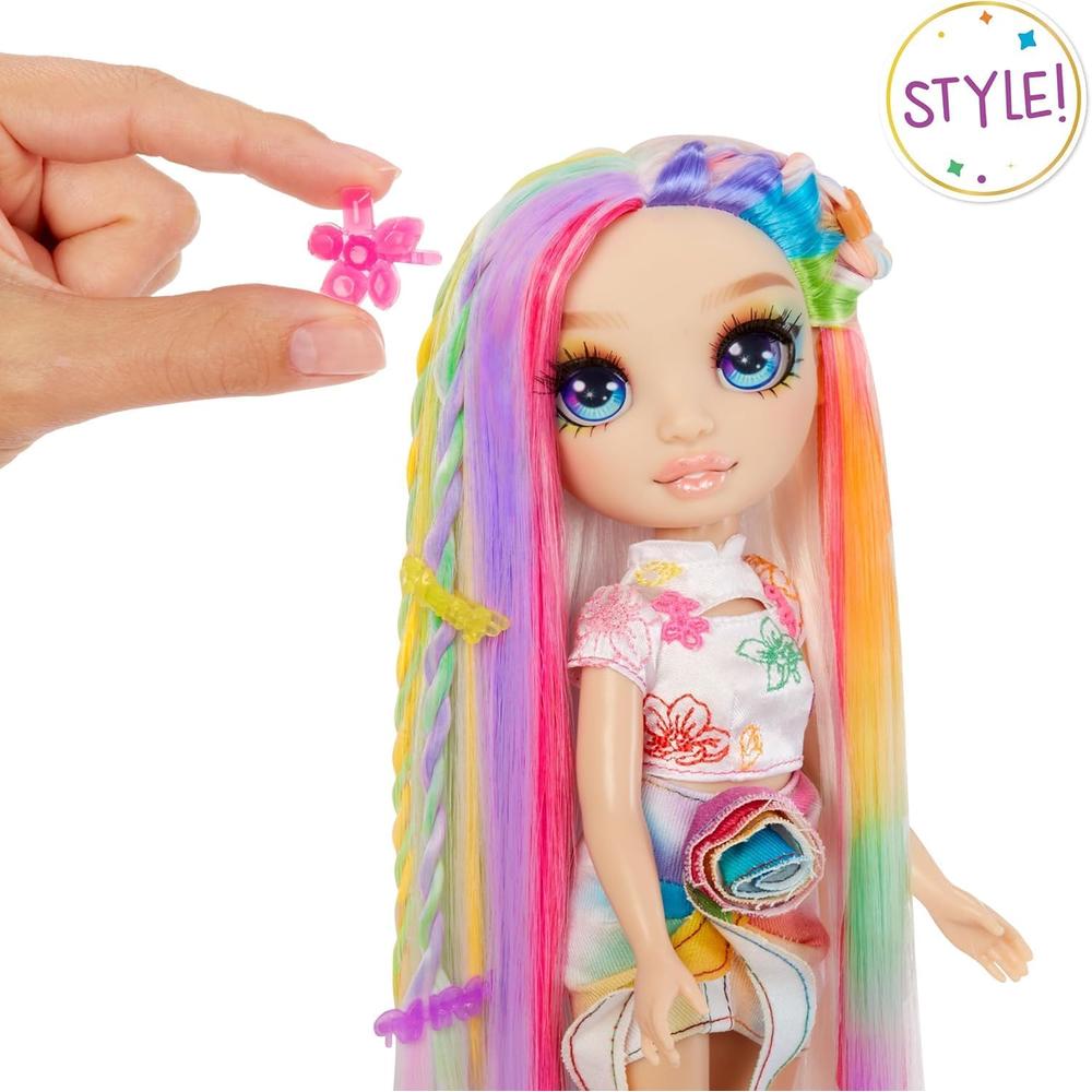 RAINBOW HIGH MUÑECA CON TIZA ARCOÍRIS - 5